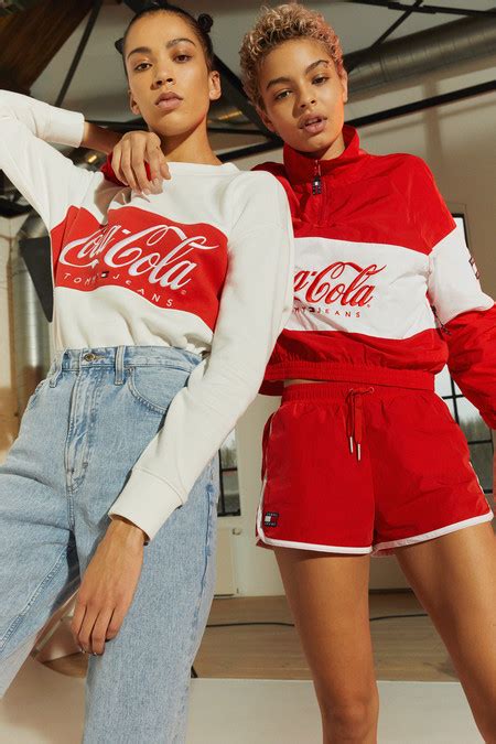 coca-cola y tommy hilfiger